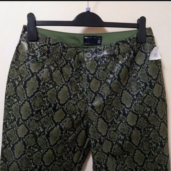 NWOT - Asos Design Snakeskin Pants - Picture 2 of 10
